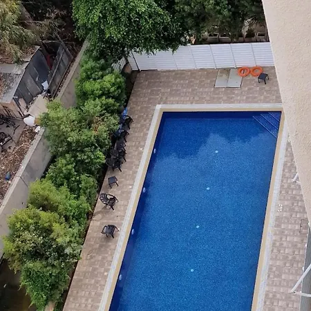 Serenity By The Sea アパート