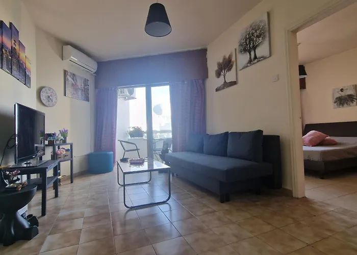 아파트 Serenity By The Sea *