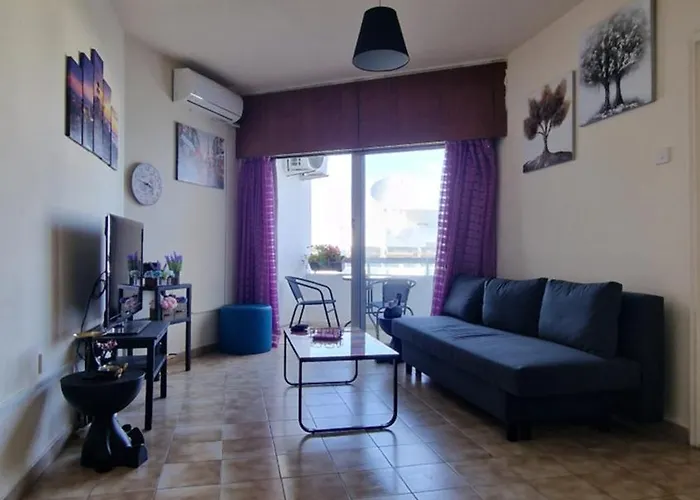 Serenity By The Sea Daire Larnaca