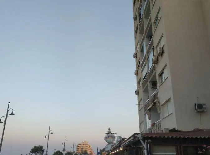 Serenity By The Sea 아파트 *