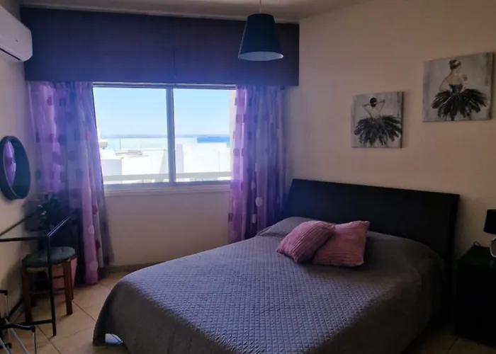 Serenity By The Sea * Larnaca